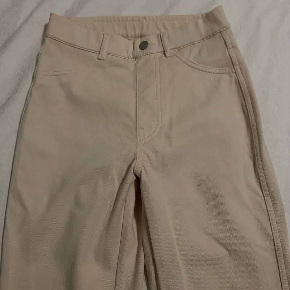 Uniqlo Cream Pants